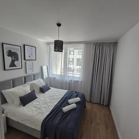 Apartament Near Sky Tower Wroclaw Exterior photo